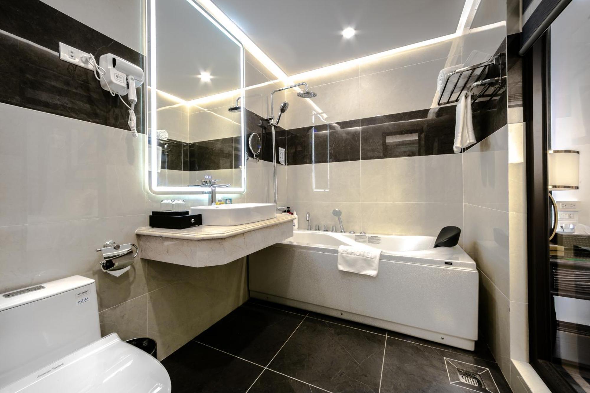 A25 Hotel - 16 Mieu Dam Ханой Екстер'єр фото